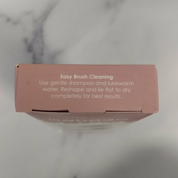 Moda Brushes Powder and Soft Glow Kit NWT - Picture 3 of 3